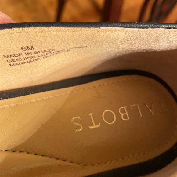 Talbots Ladies Navy blue shoes size 6. - Picture 1 of 5